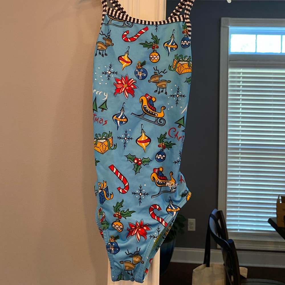 Dolfin Uglies Christmas Print Size 24
